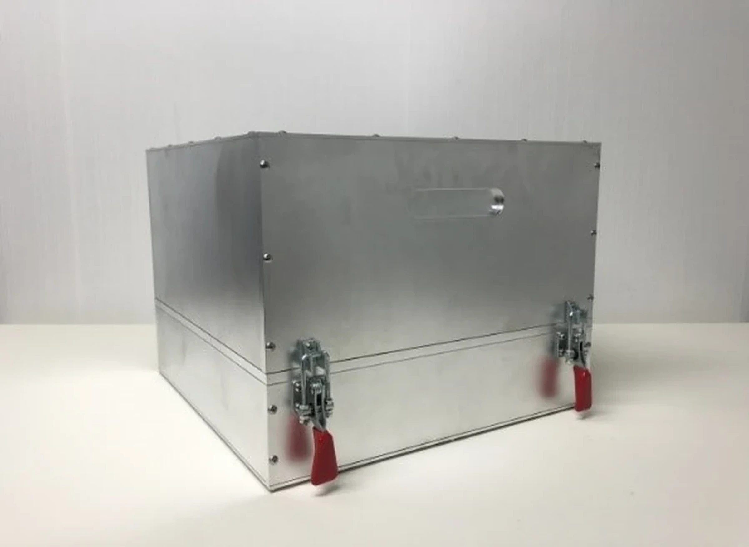 웅**** Shield Box 제작 사례
